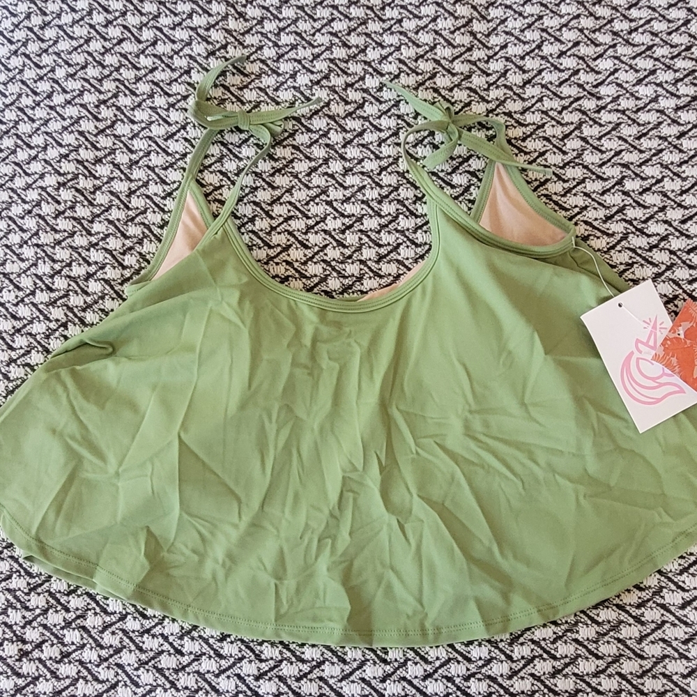 Kortni Jeane swing top